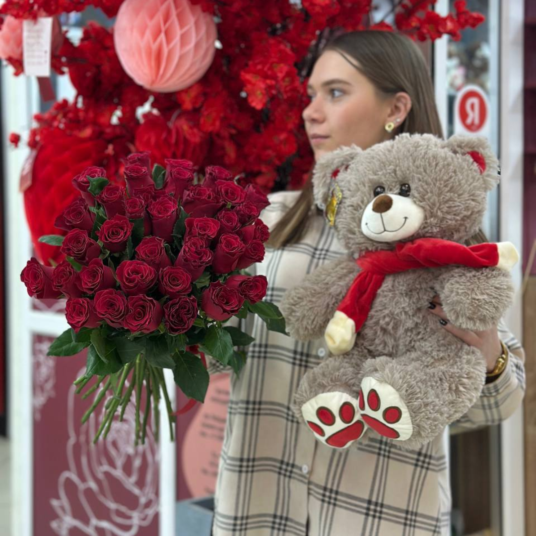 35 роз Кения 42см 