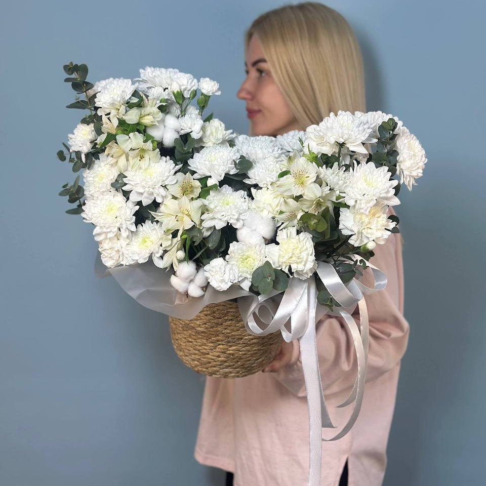 Белоснежное Кашпо