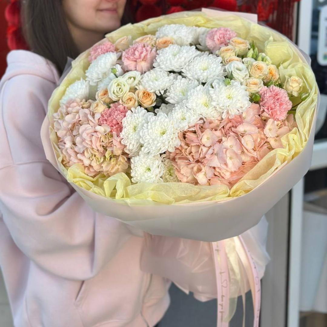 Букет с Гортензией 