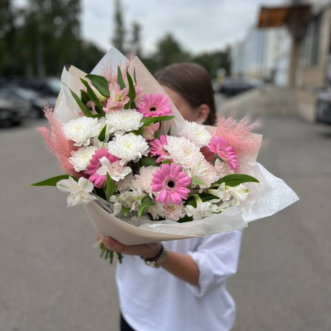 Микс с герберами 