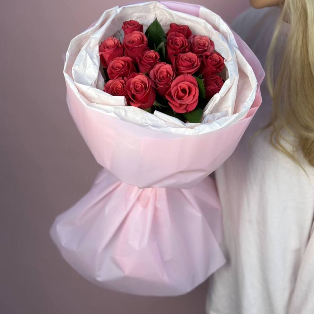 15 роз Такация 