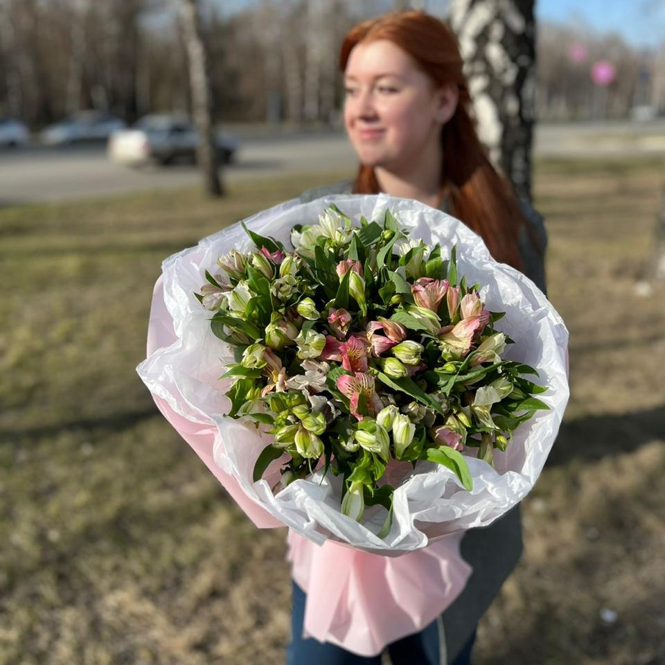31 альстромерия