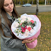 Нежный букет с бусами 