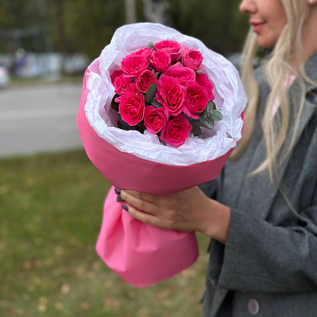 Букет из 5 кустовых роз