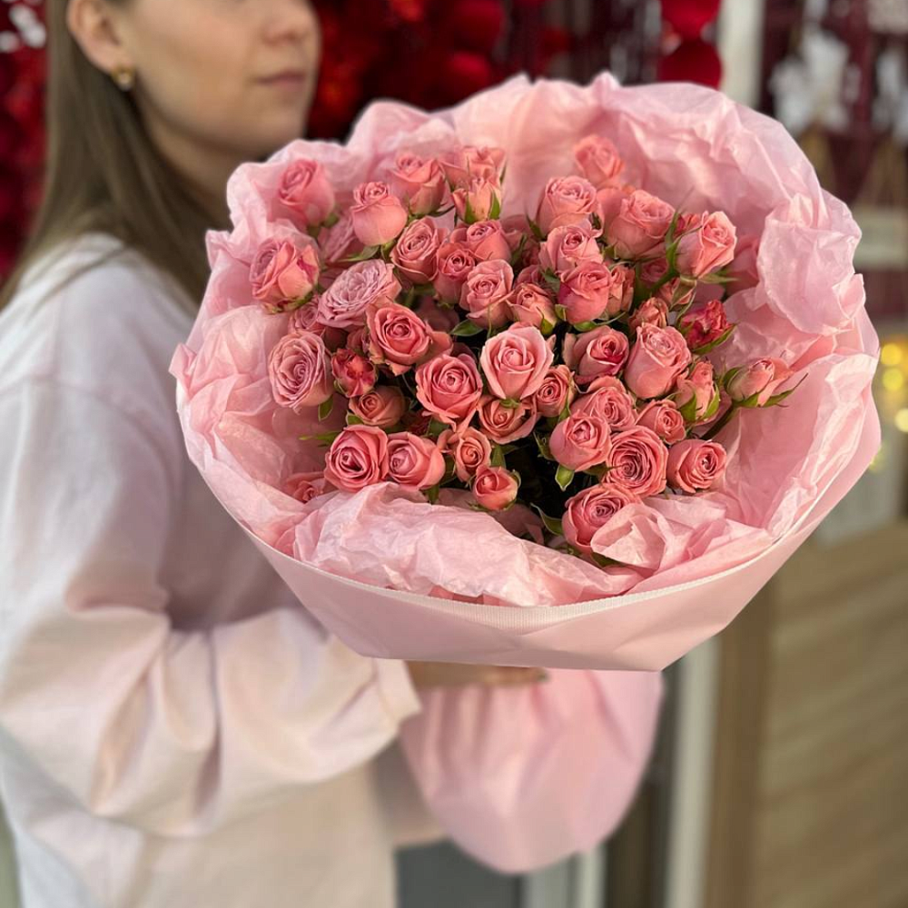 11 кустовых роз 