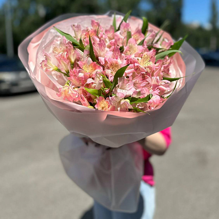 15 альстромерий 