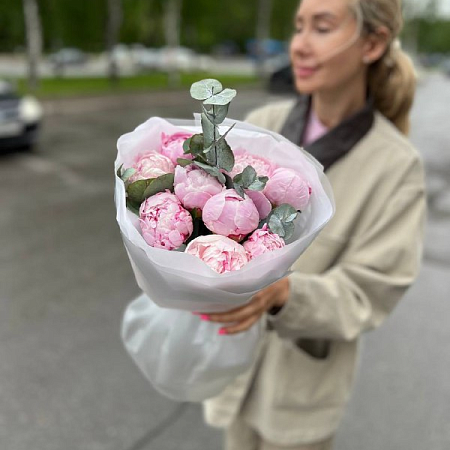 9 пинов с эвкалиптом