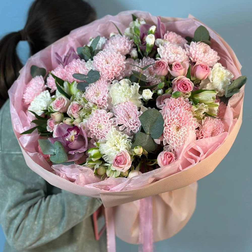 Гигант с Орхидеей