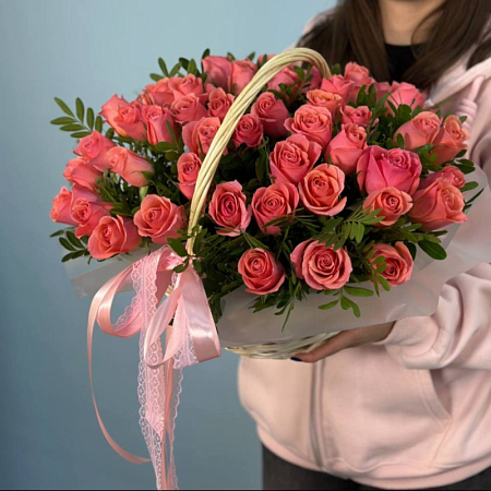 51 мини Роза в Корзине 