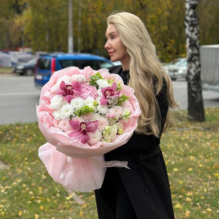 Композиция с орхидеями для мамочки