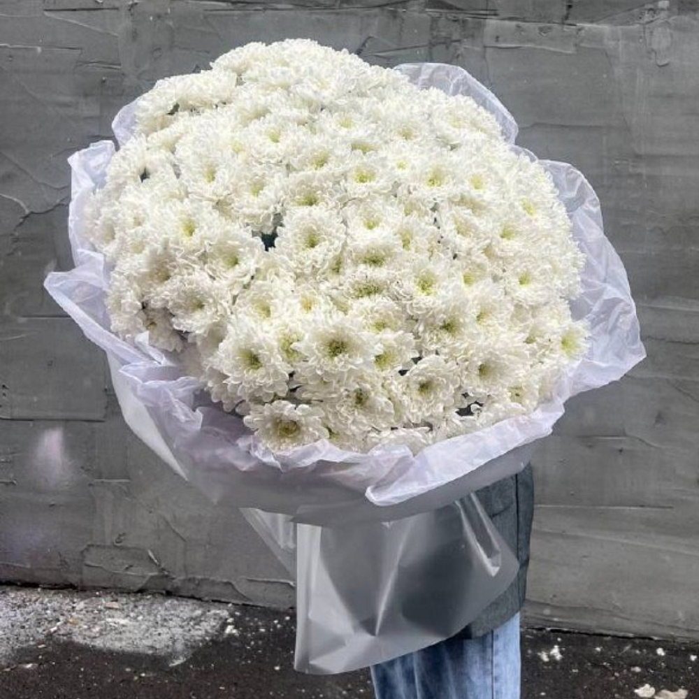 35 хризантем