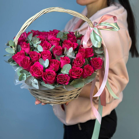 35 мини роз в корзине 