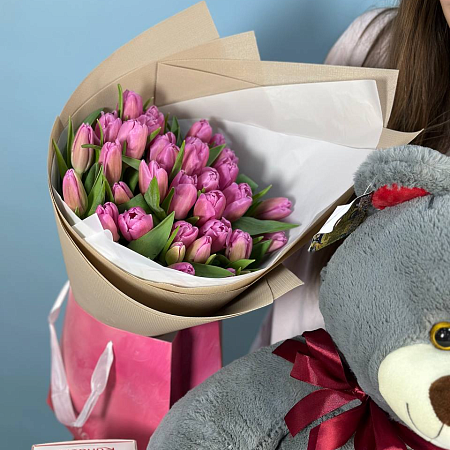 Набор XL с тюльпанами