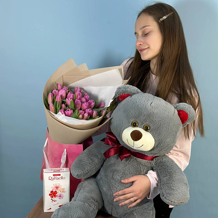 Набор XL с тюльпанами