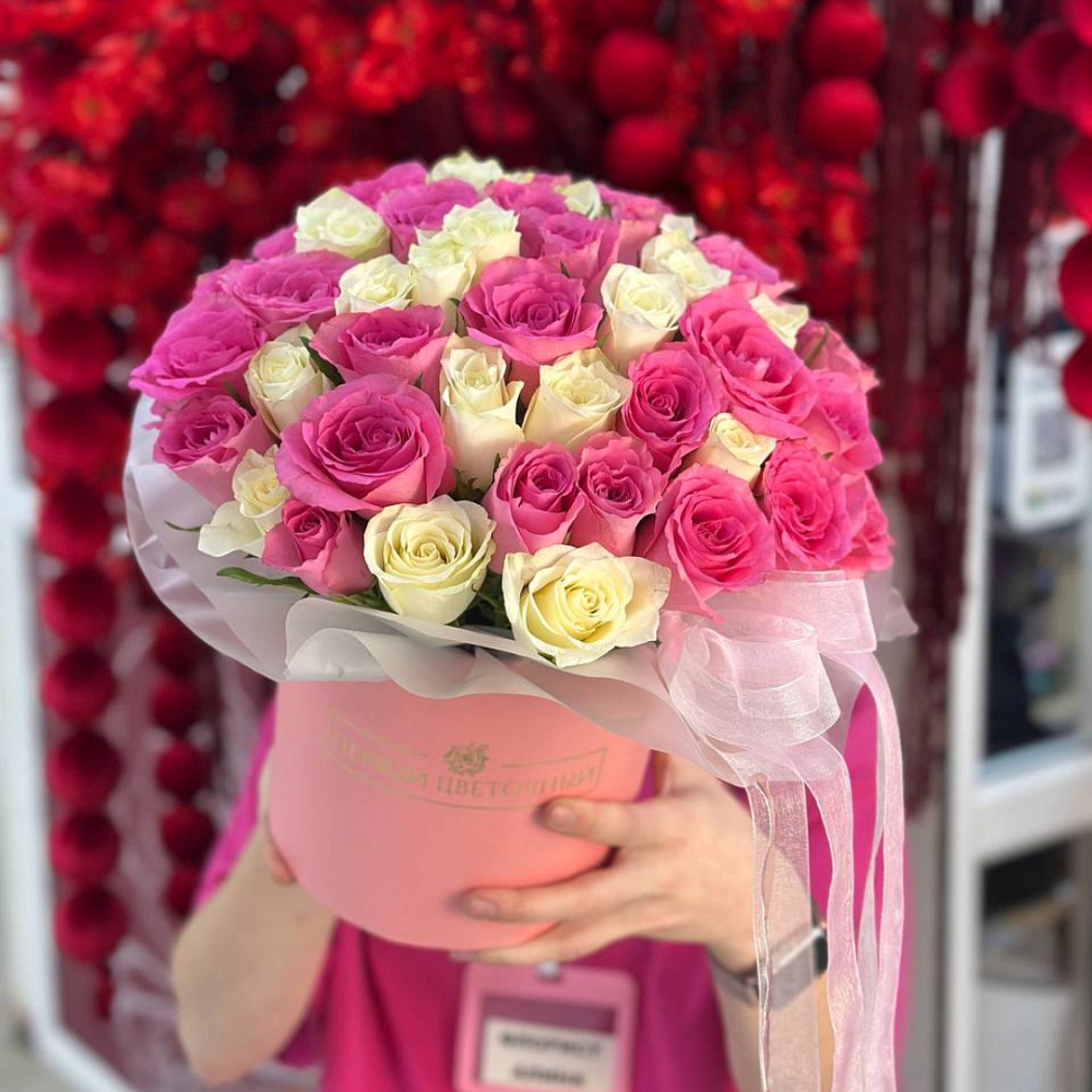 51 мини Роза в коробке 
