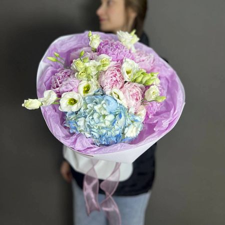 Микс Букет с пионами